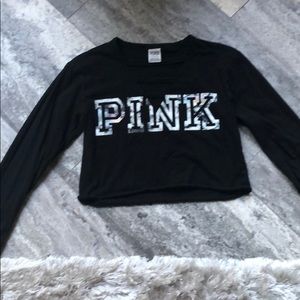 pink crop tee